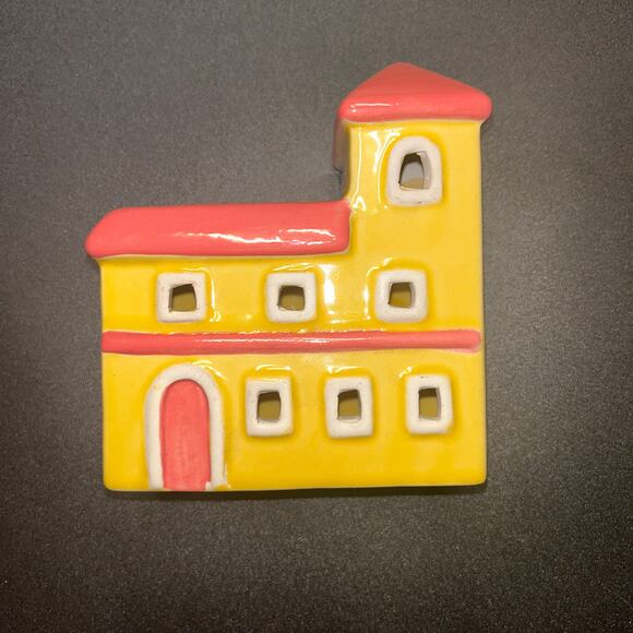 New Ashland Summer Seaside Village Tabletop Decor - Picture 1 of 6